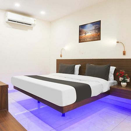 Super Townhouse Vikaspuri Ξενοδοχείο Δελχί Εξωτερικό φωτογραφία