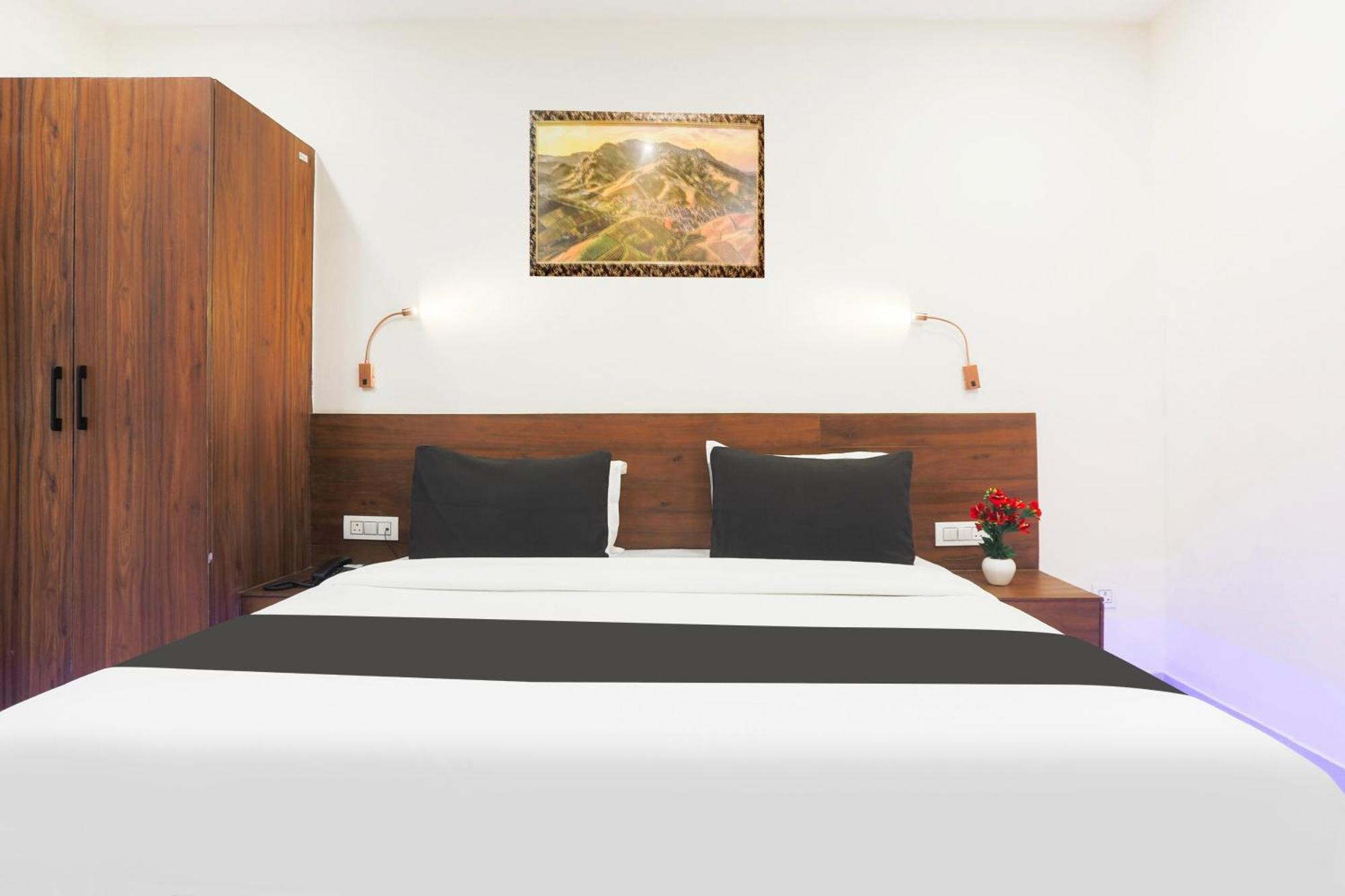 Super Townhouse Vikaspuri Ξενοδοχείο Δελχί Εξωτερικό φωτογραφία