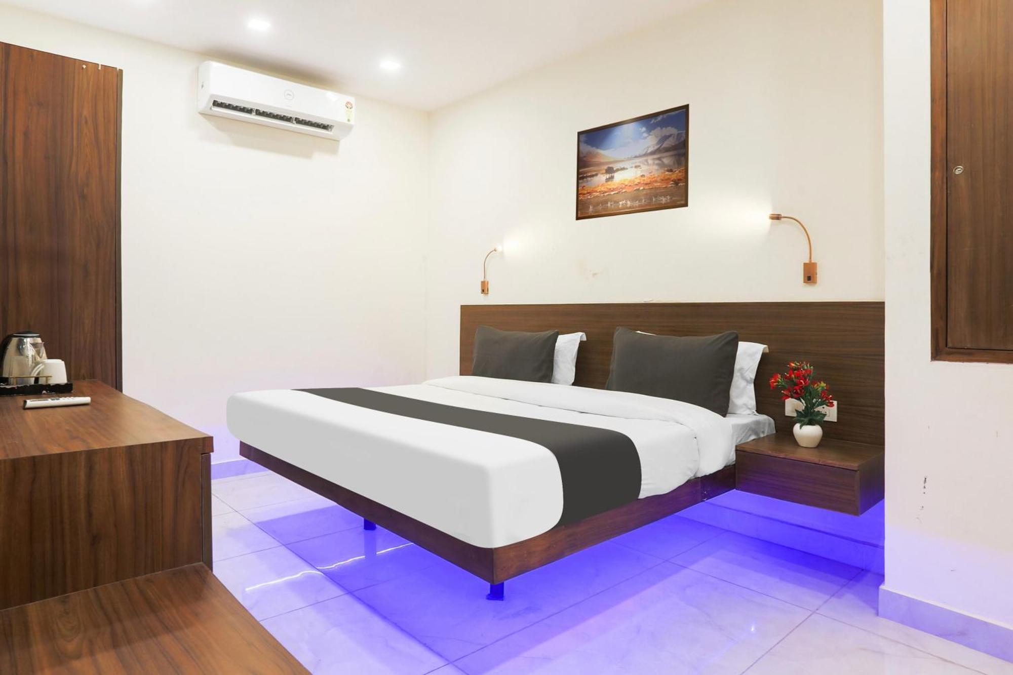 Super Townhouse Vikaspuri Ξενοδοχείο Δελχί Εξωτερικό φωτογραφία