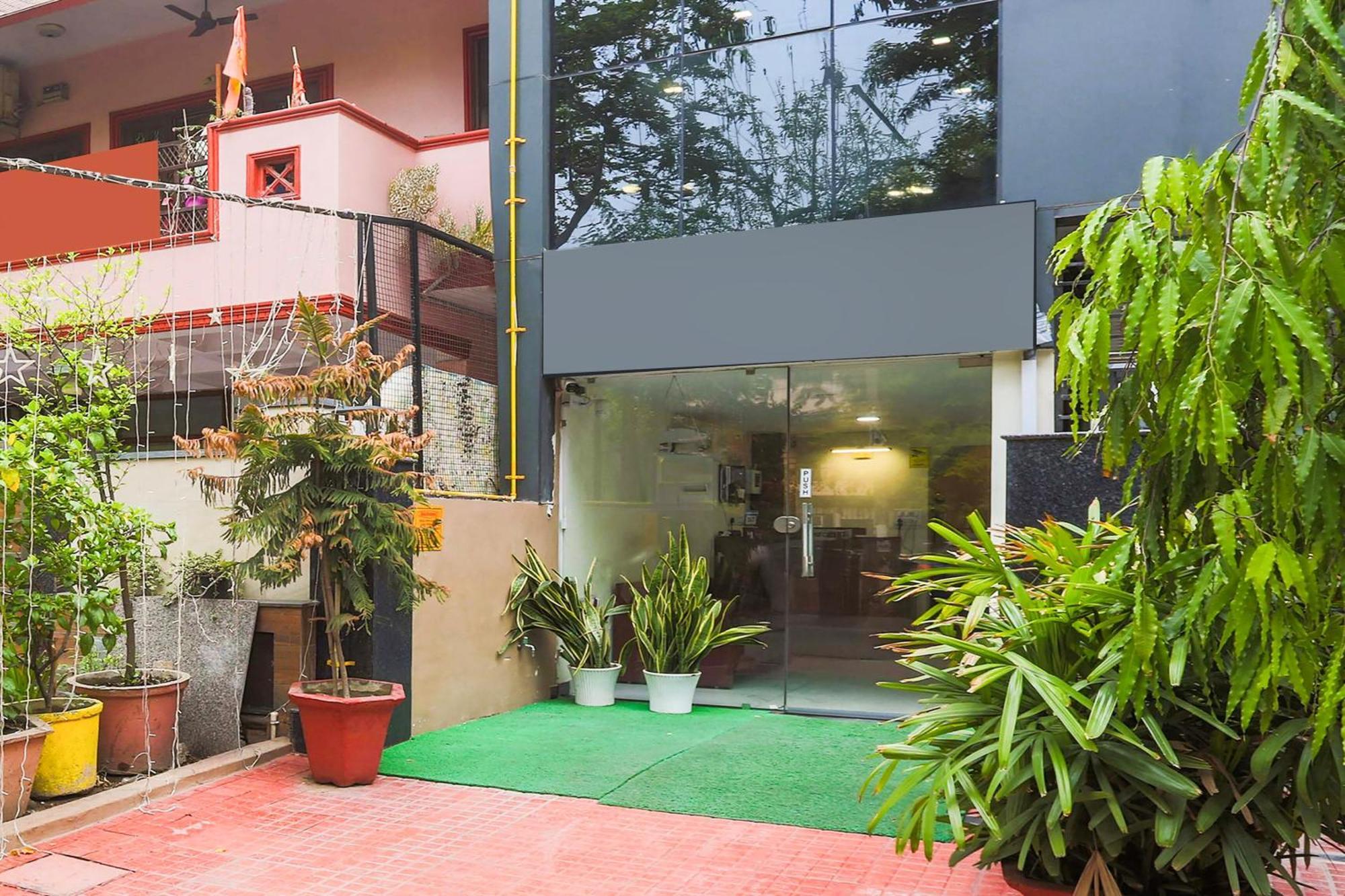 Super Townhouse Vikaspuri Ξενοδοχείο Δελχί Εξωτερικό φωτογραφία